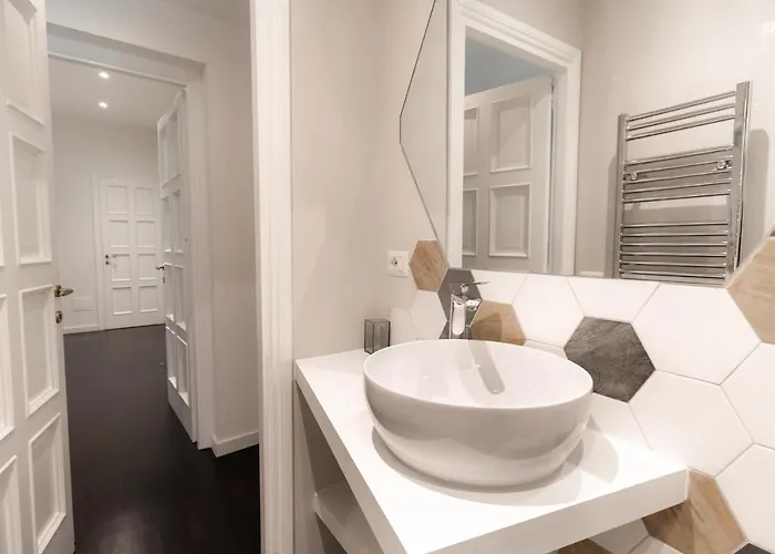 Апартаменты Trastevere Four Seasons Manara